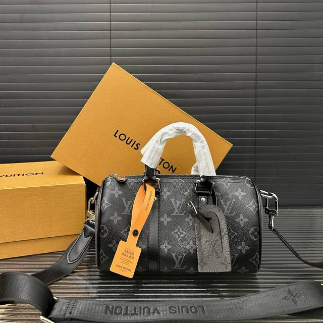 Louisvuitton 路易威登 keepall 25 系列手袋 印花手提斜挎包 单肩包 实物拍摄 原厂原版面料 配送防尘布袋 折叠礼盒 15 X 25 Cm