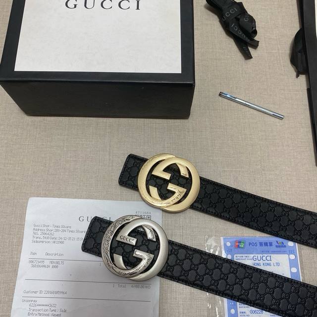 品牌：Gucci 等级：原品版质.定制层头牛皮。专柜售典经爆款开模。油精边致 电车脑线 手柔感软.实物拍摄修无饰 上效身果超好.配专柜全包套装.送礼带自首选 送