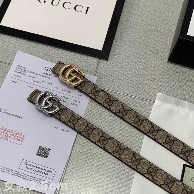 品牌：古驰Gucci 等级：女士皮带.头层牛皮.油边精致、官网同步新款 配专柜全套包装 送打眼针 长度不裁剪 扣头：新款仿铜扣 不褪色 长度：90 110Cm - 点击图像关闭