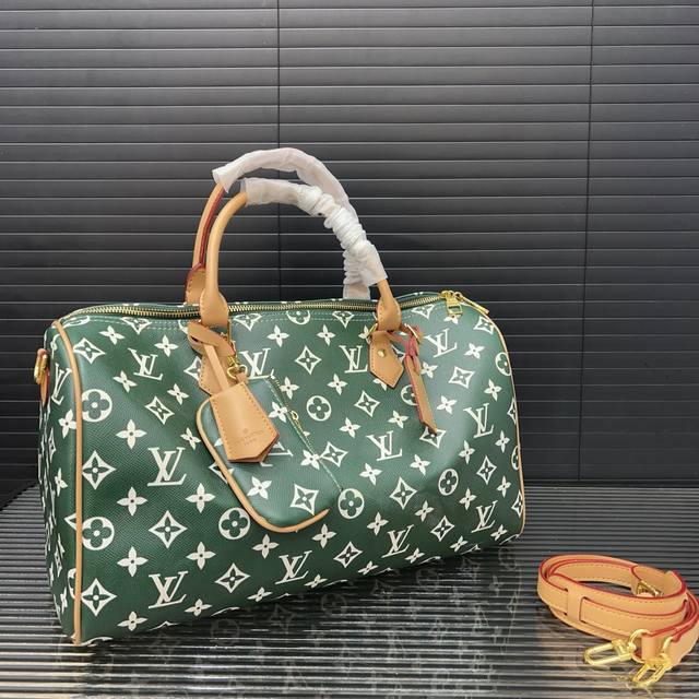 Louisvuitton 路易威登 Speedy 40 旅行袋 枕头包单肩斜挎手提包 男女通用 采用经典百搭 实物拍摄 原厂原版面料 高端品质 配送防尘袋 40 - 点击图像关闭