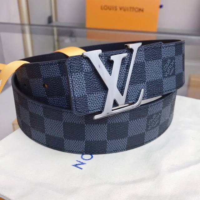 最高版本，实物拍摄 批 Louis Vuitton 路易威登皮带 宽度:40Mm专柜同款男士时尚款 驴家经典款黑格 Damier Ebene 帆布和柔软小牛皮分 - 点击图像关闭