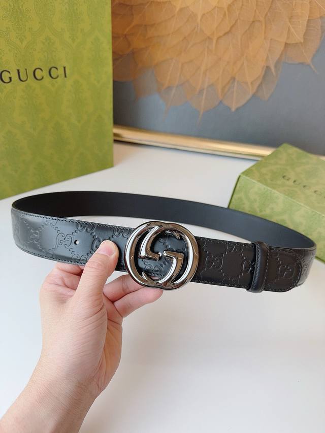 Gucci 经典全皮压花，专柜新版Logo横标，原版进口南非皮底，精品双G钢扣 高端品质，不惧对比，宽度：4.0Cm