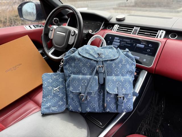 高端货 新款 “ Louis Vuitton ”Lv双肩包 路易威登双肩包 Louis Vuitton Discovery Pm 复古牛仔老花水墨印花百搭通勤